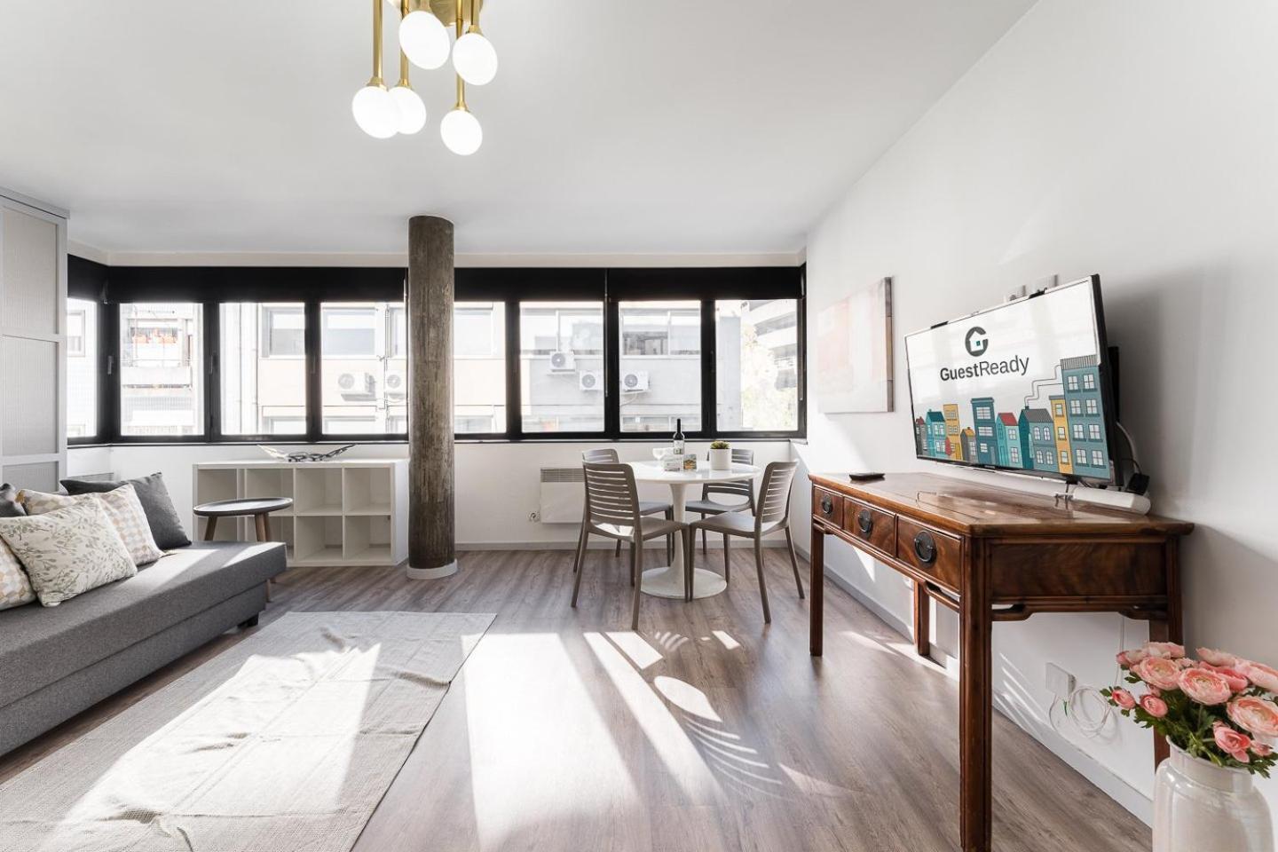Guestready - Grayscale Appartement Porto Buitenkant foto