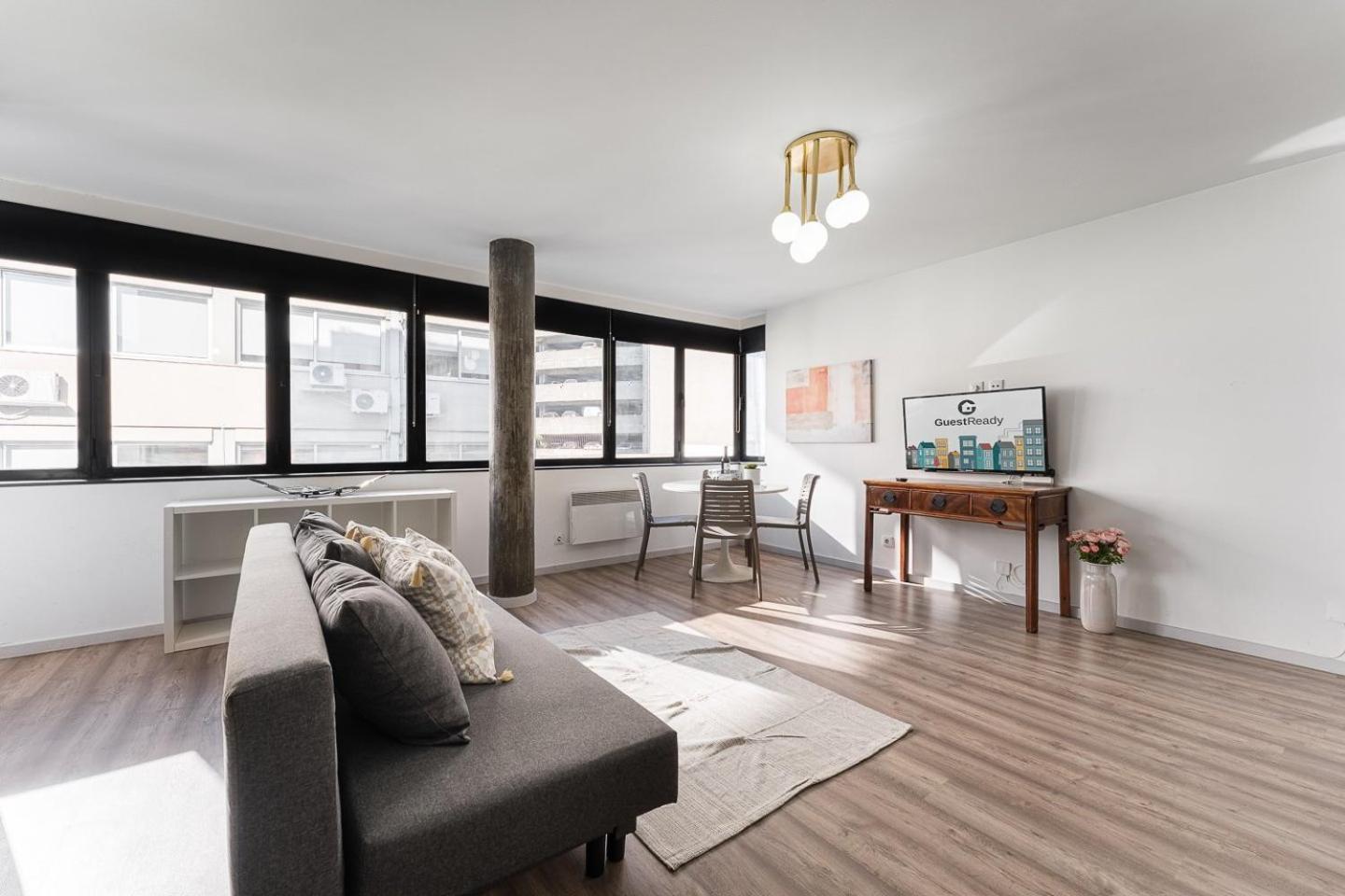 Guestready - Grayscale Appartement Porto Buitenkant foto